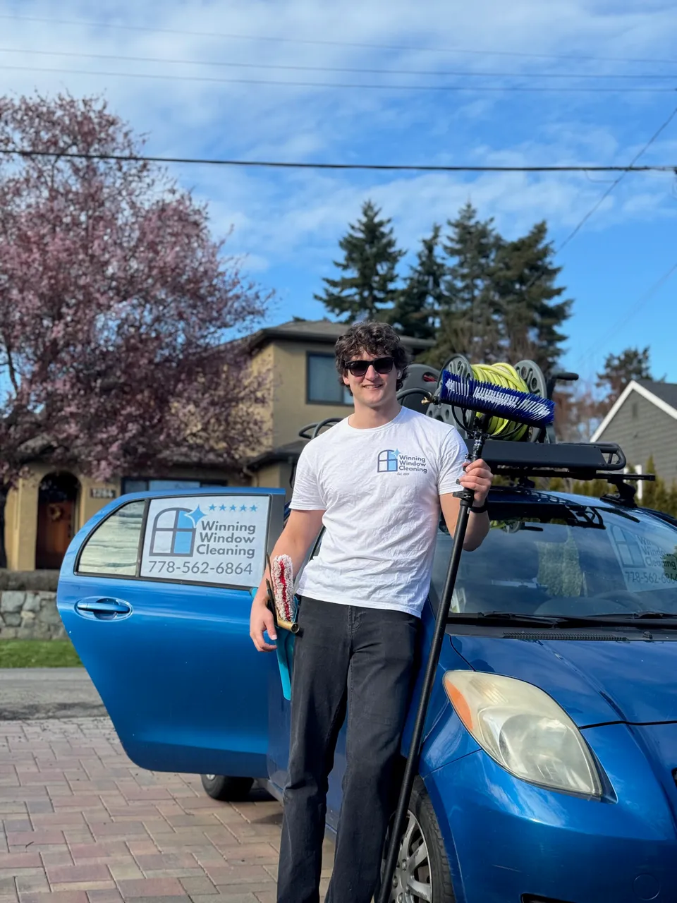 Sean with the Winning Window Cleaning rig in Victoria, BC